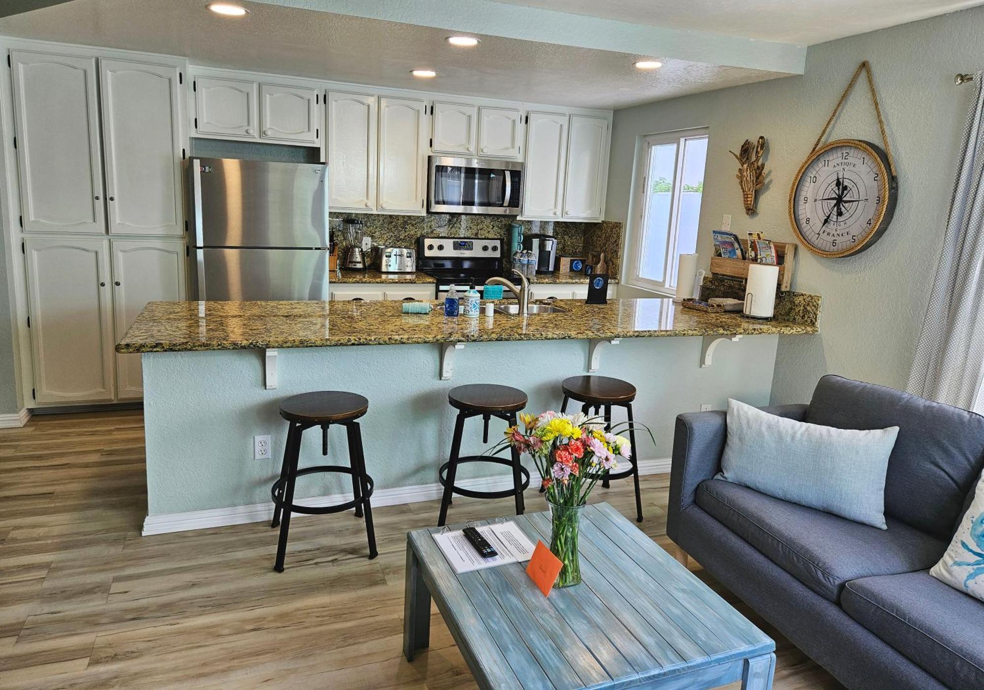 Luna Azul, Cozy Condo Only Steps To Mission Beach! Free Internet 샌디에이고 외부 사진